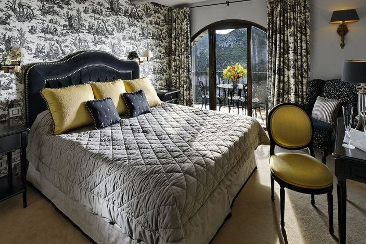 a bedroom in the chateau eza hotel in eze