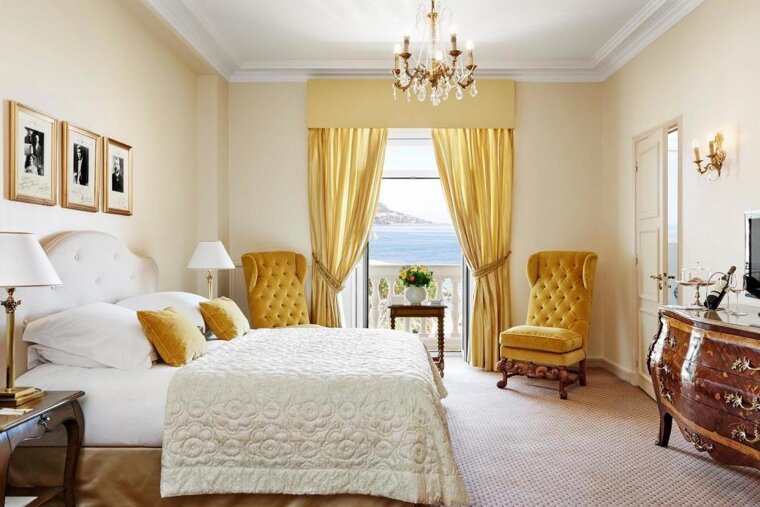 La Reserve de Beaulieu Hotel, Beaulieu-sur-Mer double bedroom